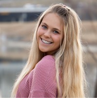 Bella M. Email