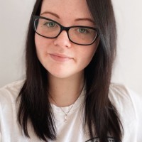 Lolë Employee Cassandra Carosello's profile photo