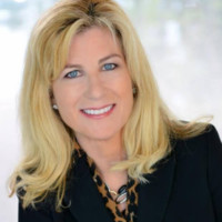 Keller Williams Employee Heidi Becker's profile photo