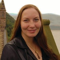 Eva Molin Email