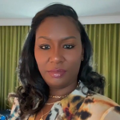 Antonia Tucker Email