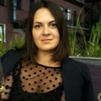 exp(capital) Employee Yulia M's profile photo