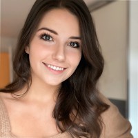 Sidekick Health Germany Employee Jeanine Metaschk's profile photo