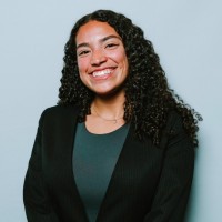 Lisa Quiñones Email & Phone Number