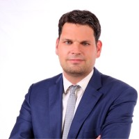 Jens Becker Email