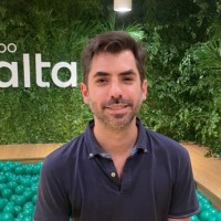 Caio Camargo Email