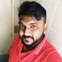 Vignesh V Email