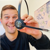 Headsets.com Employee Kevin Peña's profile photo