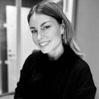 Julie Chrissafopoulos Email & Phone Number