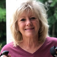 Christina Wardlow Email & Phone Number