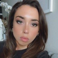 Penhaligon's Employee Katy Glayzer's profile photo