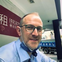 Lars Hoeppner Email
