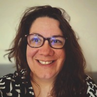 Angélique Frachisse Email