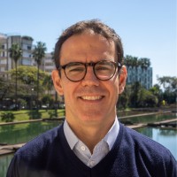 Vicente Perrone Email