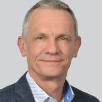 Dirk Hollmann Email