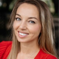 Victoria Plotnikova Email