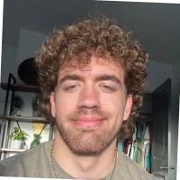 Les Schwab Tire Centers Employee Patrick Mau's profile photo