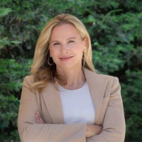 Northwest Kidney Centers Employee Rebecca Fox's profile photo