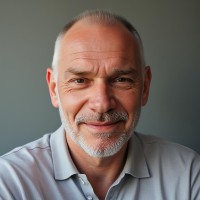 Frank Berends Email