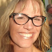 Melanie Dooley Email & Phone Number
