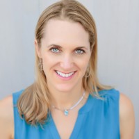 Growth Axis Employee Julie Jackle's profile photo