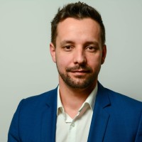 Thomas Kladensky Email
