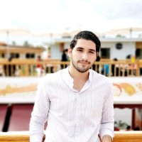 Esteban Valenzuela Email
