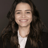 Isabela Pereira Email