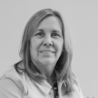 Karyn Vetter Email & Phone Number