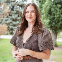 Kelsey Minnick Email & Phone Number
