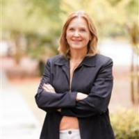 Hilary & Reverie Employee Christine Barnes's profile photo