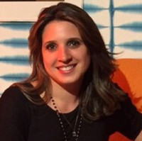 Lorena Simões Email