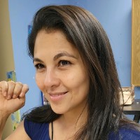 Janaina Viana Email