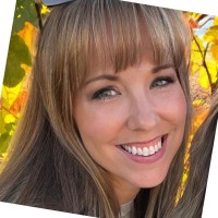 Jordan Interiors Inc Employee Lindsay Gardner's profile photo
