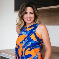 Doralice Doces Employee Debora Miller's profile photo