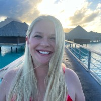 NetPay Bank Card Employee Courtney Popov's profile photo