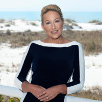 Shellie Young Email & Phone Number