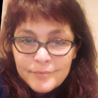 Foodland Grocery Employee Jennifer Comins's profile photo