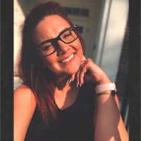 Lizzy Wade Email & Phone Number