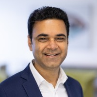 Email e telefono di Agam Upadhyay