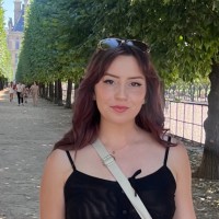 Gabriela Poole Email