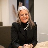 Marthina Knutsson Email