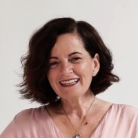 Extend Employee Alejandra Mosteiro's profile photo
