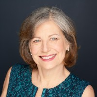 Lynn Petrazzuolo Email & Phone Number