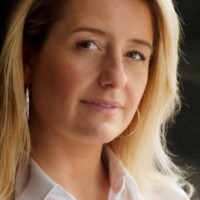 NPR Employee Laura Sullivan's profile photo