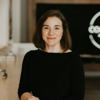 Stacie Williams Email & Phone Number