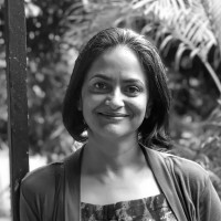 Email e telefono di Anuja Lath