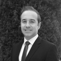 Ian Sinderhoff Email & Phone Number