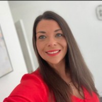 Steder - Logistic Services Employee Lauren McIlraith's profile photo