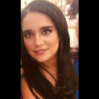 Andrea Reyes Quinteros Email